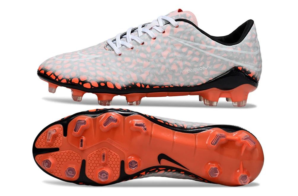 NKE - HYPERVENOM PHANTOM II (Circa 2015)
